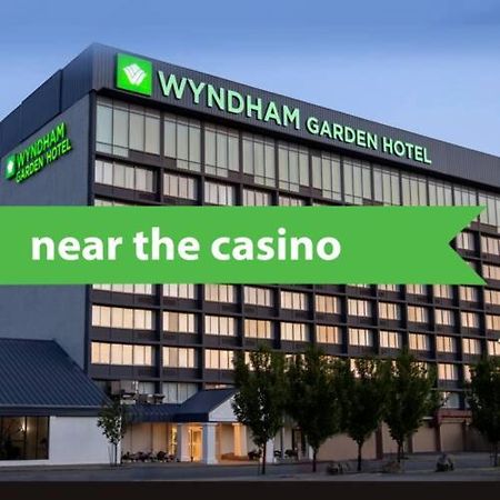 Hotel Wyndham Garden At Niagara Falls Exterior foto